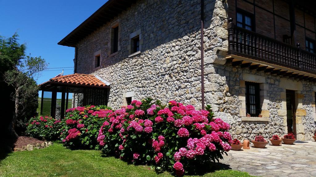 Hotel Posada San Tirso Toñanes Exterior foto